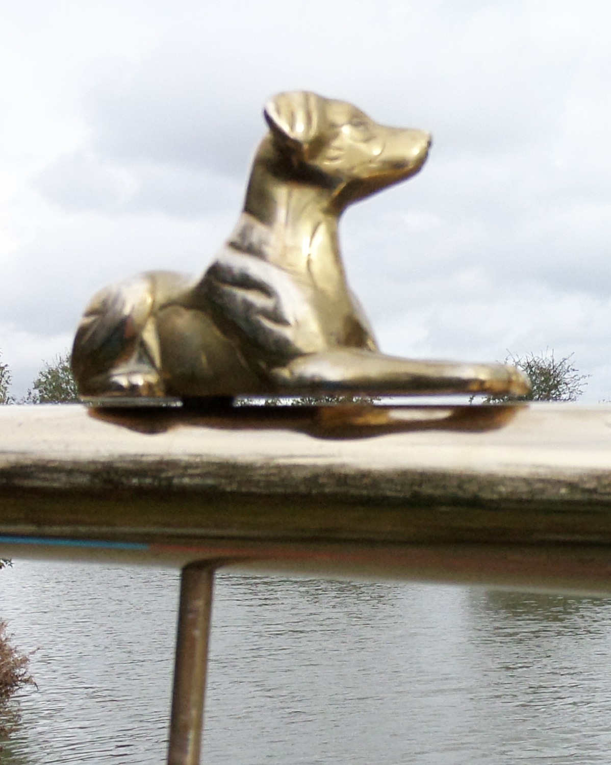 Labrador Tiller Pin (image for) Labrador Tiller Pin