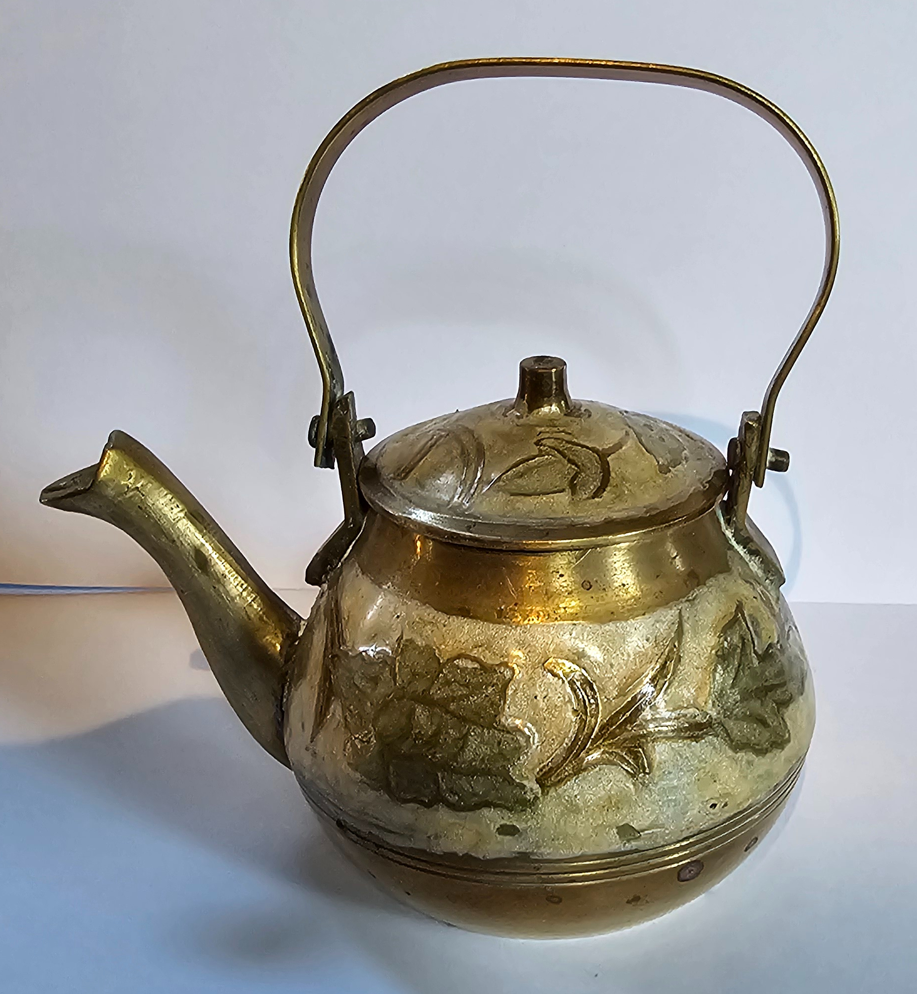 Enamelled Tea Pot Tiller Pin (image for) Enamelled Tea Pot Tiller Pin